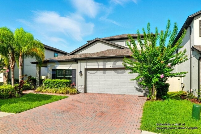 10749 Pleasant Knoll Dr in Tampa, FL - Building Photo - Building Photo