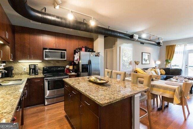 property at 5300 Peachtree Rd