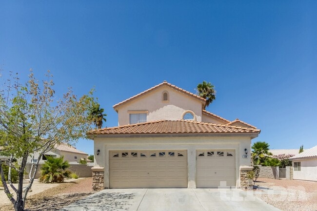 229 Paradise Bird St