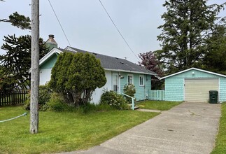 106 9th St SE in Long Beach, WA - Building Photo - Building Photo