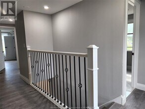 4221 Kennedy Dr E in Windsor, ON - Building Photo - Building Photo