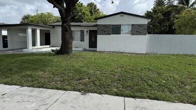 3111 NW 4th St in Fort Lauderdale, FL - Building Photo - Building Photo