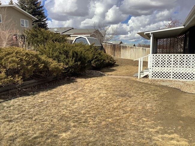 548 4th Ave SW in Dickinson, ND - Building Photo - Building Photo