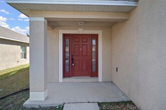 1303 Alhambra Crest Dr in Ruskin, FL - Foto de edificio - Building Photo