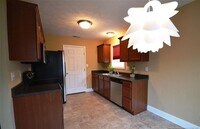 1647 Hazelhurst Dr photo'