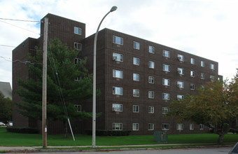 Mohawk Terrace Senior Apartments in Amsterdam, NY - Building Photo - Building Photo