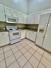 37227 Grassy Hill Ln in Dade City, FL - Building Photo - Building Photo