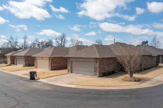 4434 NW 32nd Pl in Oklahoma City, OK - Foto de edificio - Building Photo