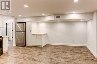 709 Gladstone Ave in Toronto, ON - Building Photo - Building Photo