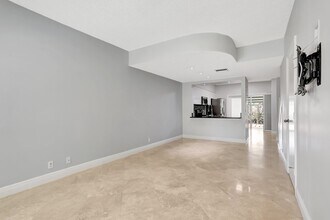 3392 Cabaret Ln in Margate, FL - Building Photo - Building Photo