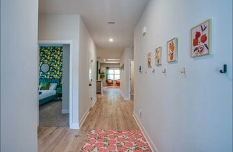 2035 Hansel Hl Dr in Tallahassee, FL - Building Photo - Building Photo