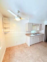 6901 Heyden in Dearborn Heights, MI - Building Photo - Building Photo