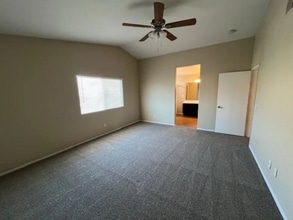 2024 W Sago Palm Rd in Colton, CA - Building Photo - Building Photo