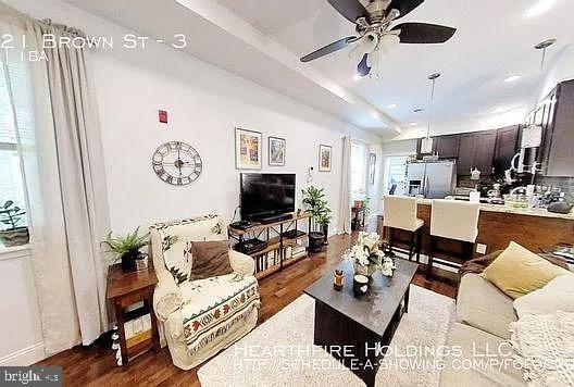 1621 Brown St in Philadelphia, PA - Foto de edificio