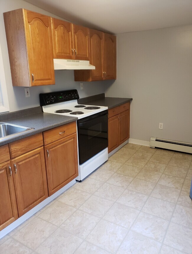 498 NY52 Rentals in Carmel, NY