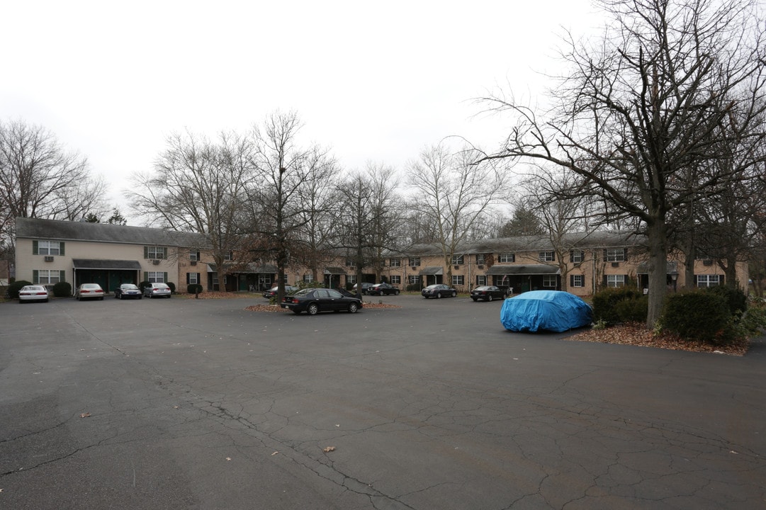 130 N Market St in Hatfield, PA - Building Photo