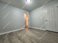 229 Hampton Dr photo'