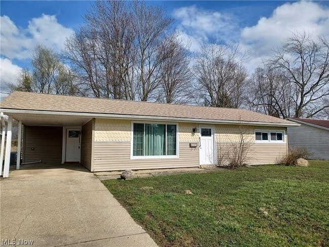 2443 Amberly Dr
