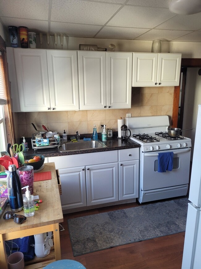 16 Silvey Pl, Unit 2