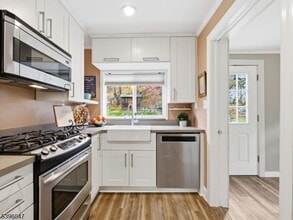 1 Mountain Ave in Wanaque, NJ - Building Photo - Building Photo