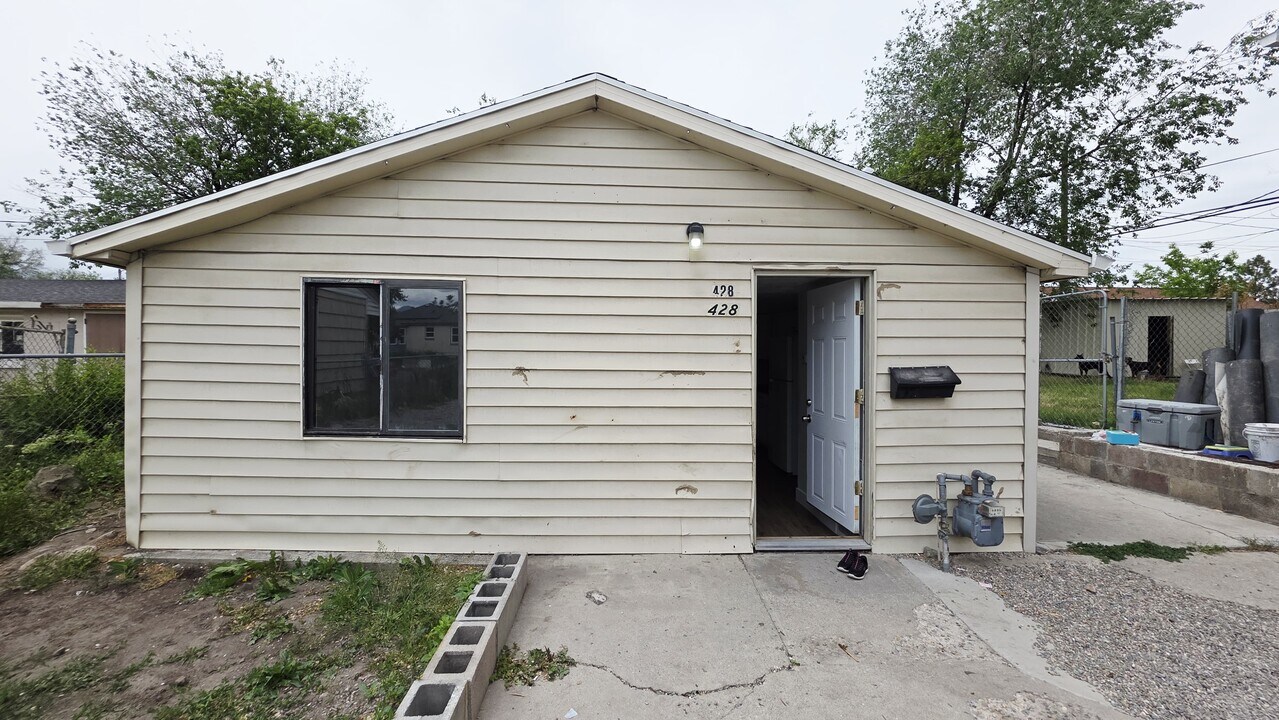 428 Navajo St in Salt Lake City, UT - Building Photo