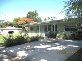 331 Clifton Ave in Daytona Beach, FL - Building Photo