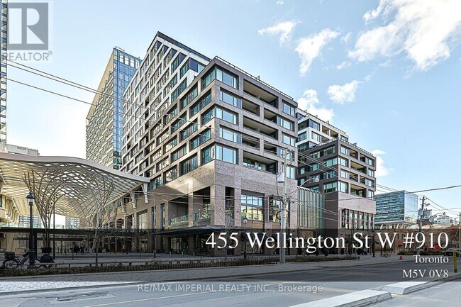 455 Wellington St W in Toronto, ON - Building Photo - Building Photo