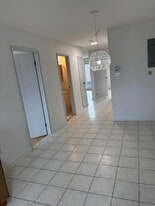 11958 Av. Matte in Montréal, QC - Building Photo