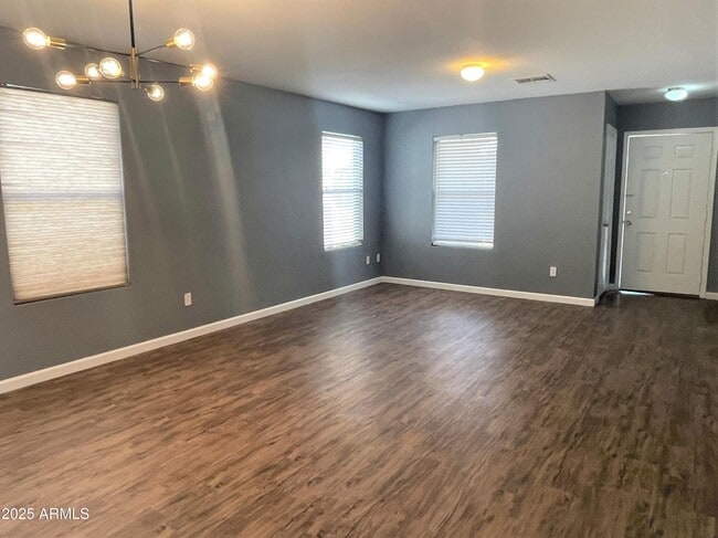 2604 W Mobile Ln in Phoenix, AZ - Building Photo - Building Photo