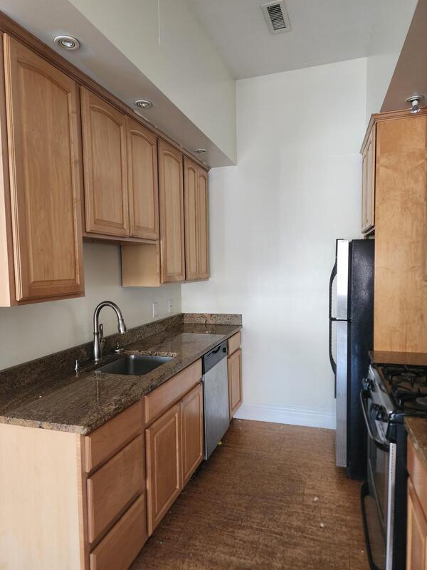 15 S Hamilton St in Poughkeepsie, NY - Building Photo - Building Photo