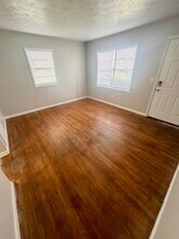 104 Dale Ave in Versailles, KY - Building Photo - Building Photo