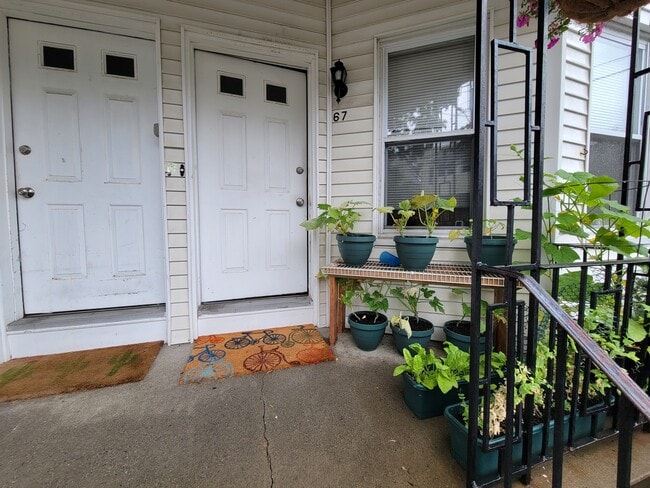 67 Fremont St, Unit 67 Fremont St., Unit 67 Fremont St.