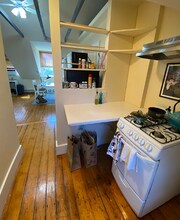 32 Irving St, Unit 4 in Boston, MA - Building Photo - Building Photo