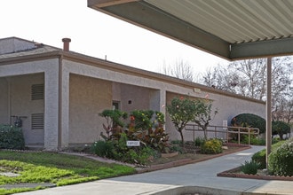 Porterville Garden Apartments in Porterville, CA - Building Photo - Building Photo