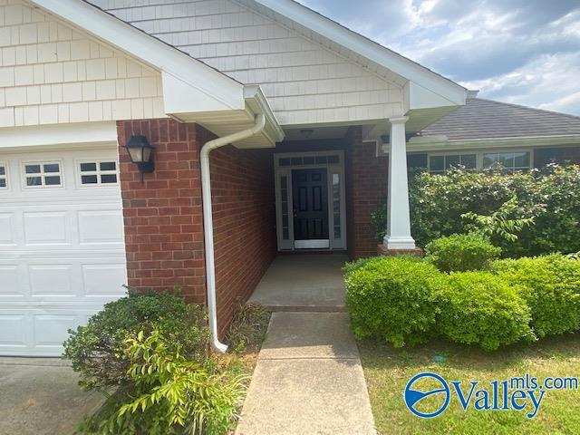 4828 SE Canterwood Dr in Owens Cross Roads, AL - Building Photo - Building Photo
