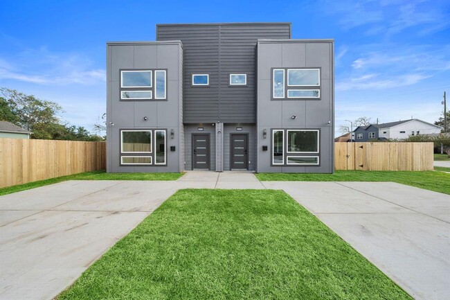 3507 Wilmington St-Unit -A in Houston, TX - Building Photo - Building Photo