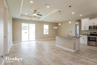 1511 Terry Ave S in Lehigh Acres, FL - Building Photo - Building Photo