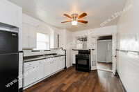 6213 Creston Ave photo'