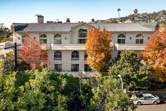 1351 Curson Ave in Los Angeles, CA - Building Photo - Building Photo