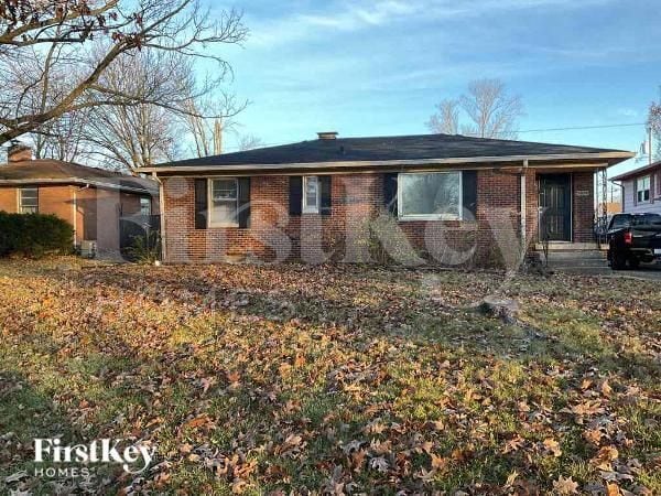 property at 5806 10th St