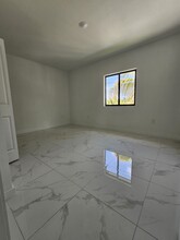 1101 NW 105th St in Miami, FL - Building Photo - Building Photo