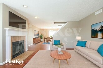 3070 Limber Pine Dr in Whiteland, IN - Building Photo - Building Photo