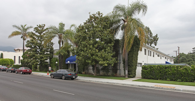 Crestwood Apartments in Pasadena, CA - Building Photo - Building Photo