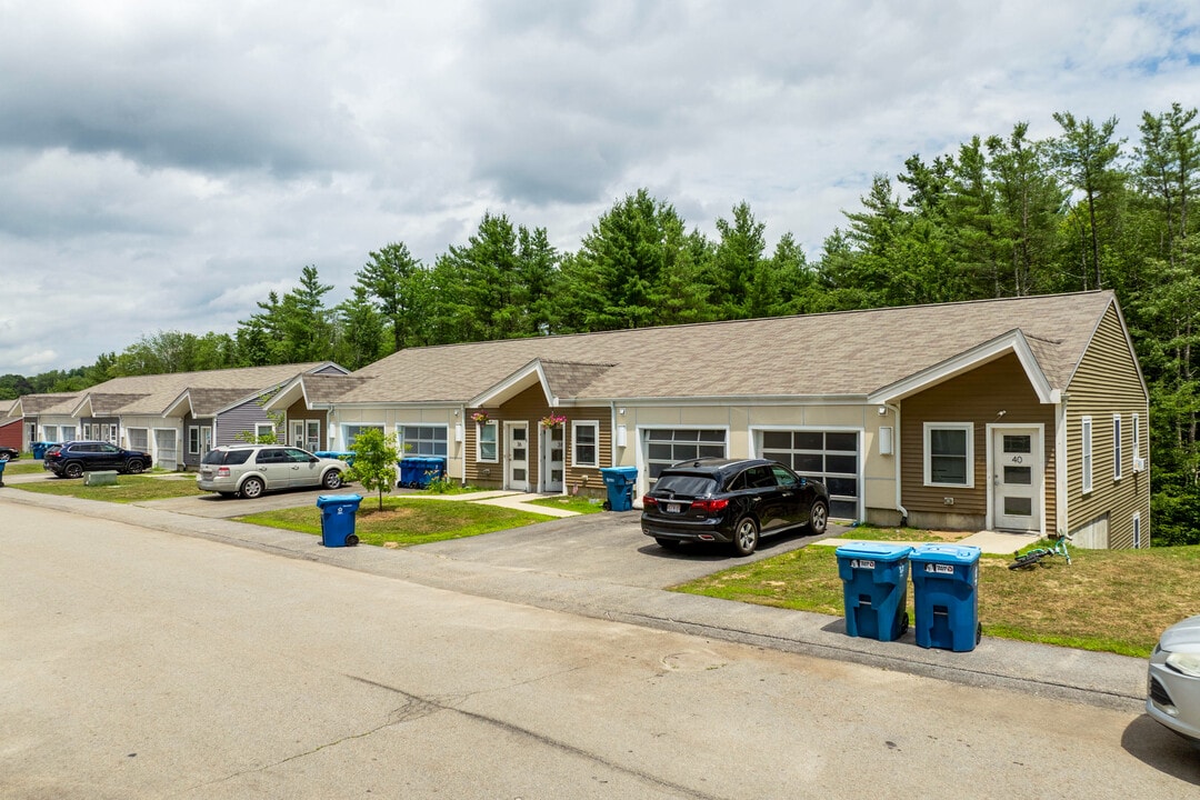 Bixby Road Apartments in Spencer, MA - Building Photo