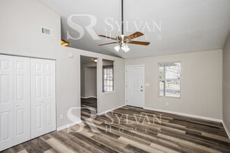 213 Jadetree Dr in Hopkins, SC - Building Photo - Building Photo