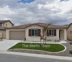 10290 Culiacan Pass Trail in Reno, NV - Building Photo