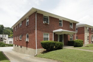1043 Parkway Dr in Louisville, KY - Building Photo