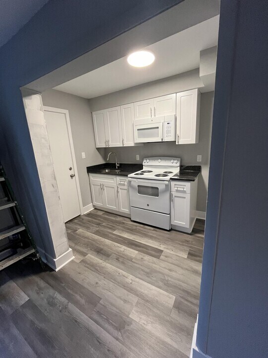 1143 Clover Ln in Chester, PA - Building Photo