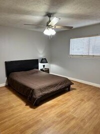 6701 Sands Point Dr photo'