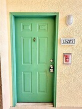 8911 Legacy Ct in Kissimmee, FL - Building Photo - Building Photo